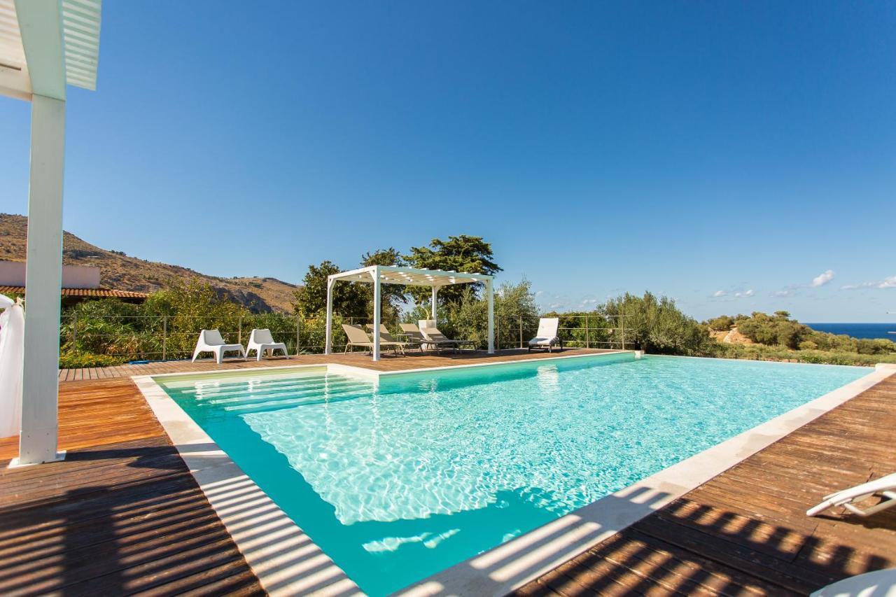 Villa Maria Una Finestra Sul Mare Valderice Bagian luar foto