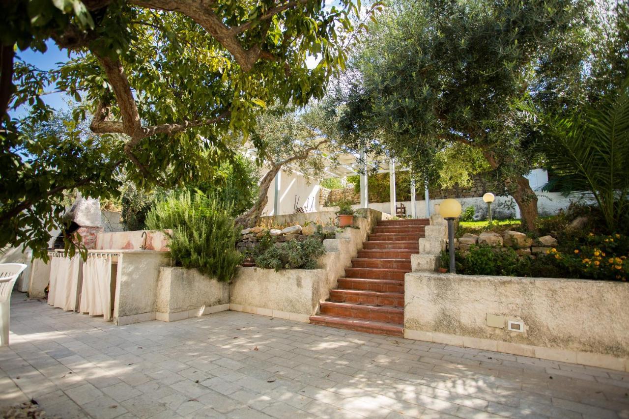 Villa Maria Una Finestra Sul Mare Valderice Bagian luar foto