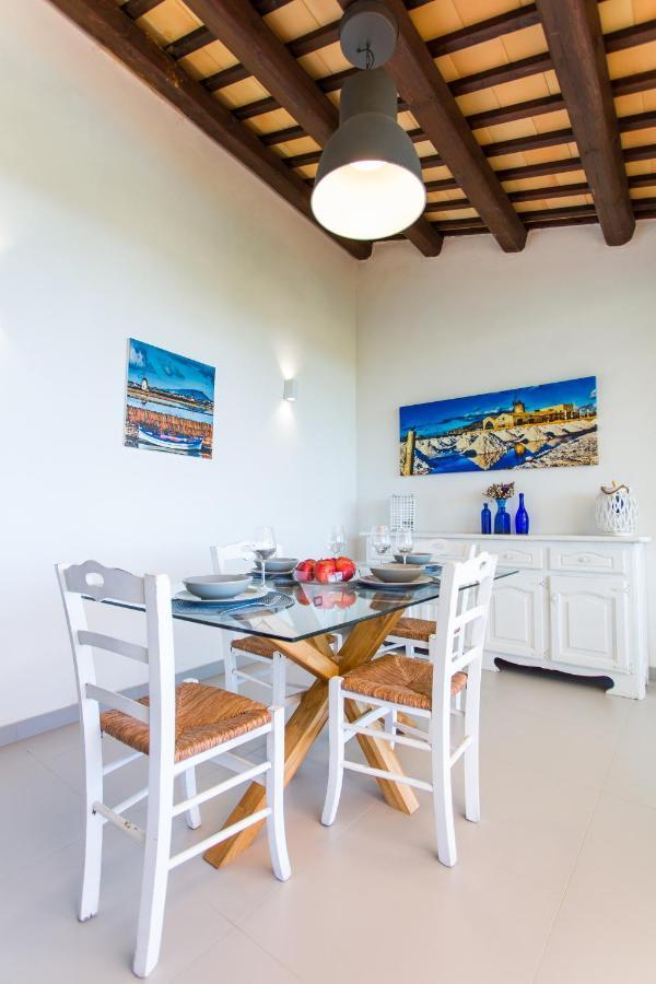 Villa Maria Una Finestra Sul Mare Valderice Bagian luar foto