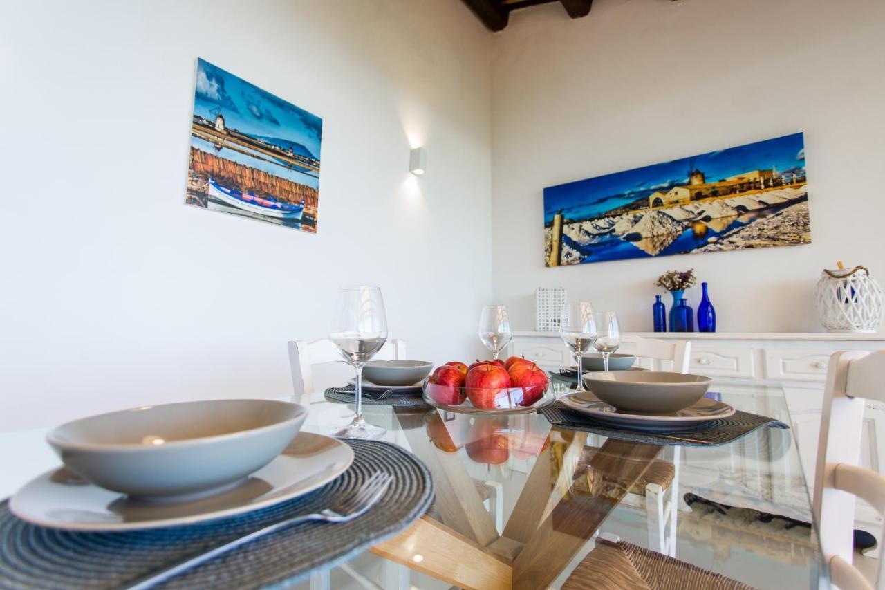 Villa Maria Una Finestra Sul Mare Valderice Bagian luar foto